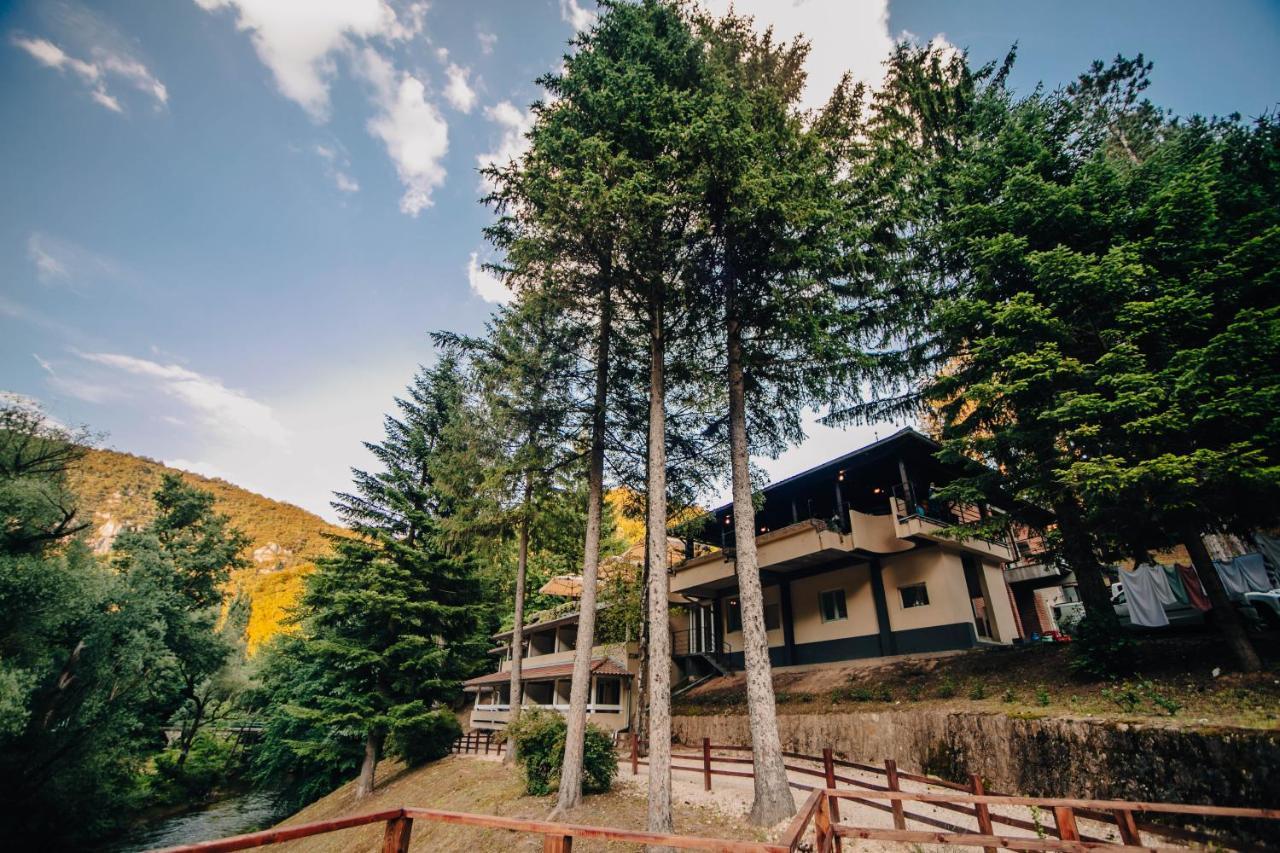 Restoran Sa Prenocistem Gornjak Krepoljin Экстерьер фото